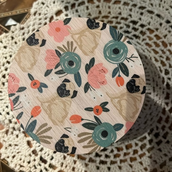 Goji Berry Scented Candle - Picture 9 of 9